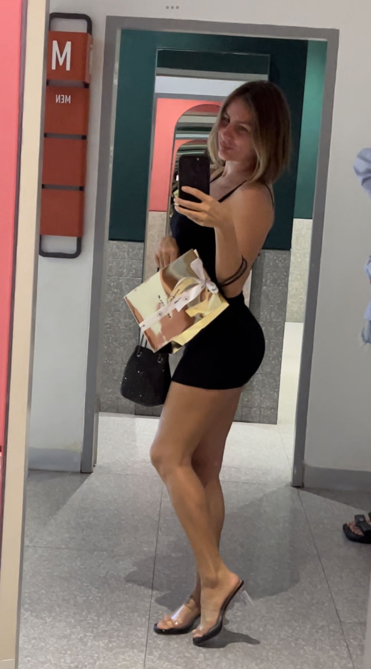 Iveta - Ostrava – společenský doprovod